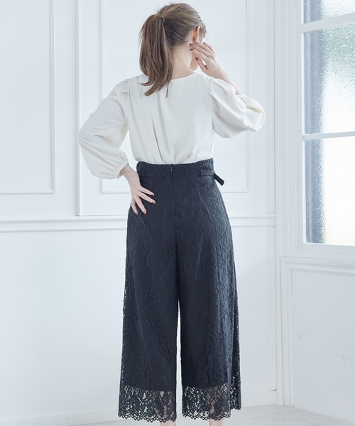 12Twelve Agenda(トゥエルブ アジェンダ)の「スクエアネックデザインスリーブブラウス(シャツ/ブラウス・レディース・ベージュ/ネイビー/ブラウン/オフホワイト・M)」の21枚目の写真