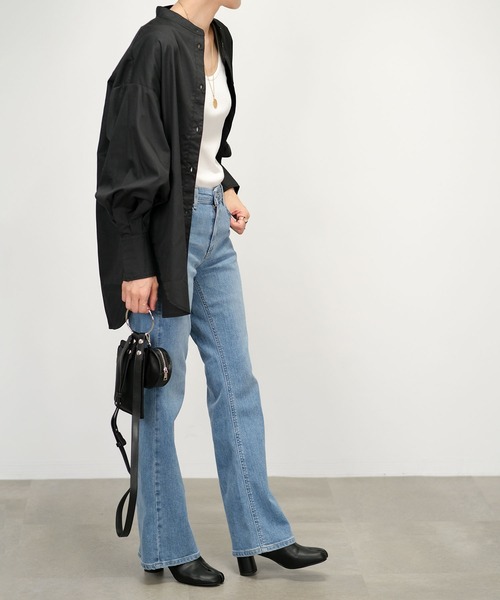 ＡＮＤＪ（アンドジェイ）の「【2022/AW】バンドカラーBIGシャツ ストライプシャツ（シャツ/ブラウス・レディース・ブルー/ホワイト/ブラック・M）」の11枚目の写真