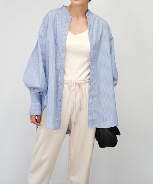 ＡＮＤＪ（アンドジェイ）の「【2022/AW】バンドカラーBIGシャツ ストライプシャツ（シャツ/ブラウス・レディース・ブルー/ホワイト/ブラック・M）」の16枚目の写真