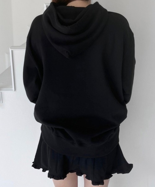 TITTY&CO.（ティティーアンドコー）の「TITTY&CO. × overprint cat print over size parker（パーカー・レディース・ホワイト/ブラック・MEDIUM/LARGE）」の22枚目の写真