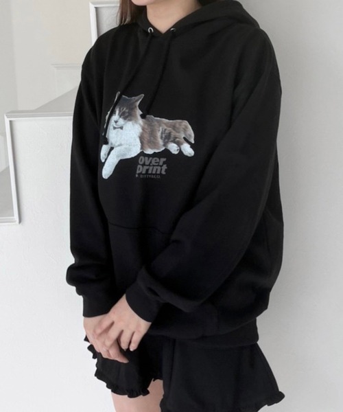 TITTY&CO.（ティティーアンドコー）の「TITTY&CO. × overprint cat print over size parker（パーカー・レディース・ホワイト/ブラック・MEDIUM/LARGE）」の17枚目の写真