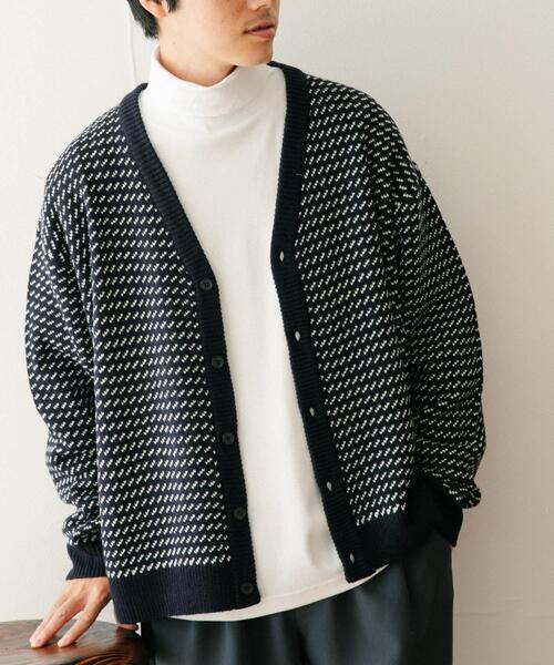 ITEMS URBANRESEARCH（アイテムズ アーバンリサーチ）の「シルケットスムース ハイネックカットソー（Tシャツ/カットソー・メンズ・ホワイト/ブラック/グレー系その他・MEDIUM/LARGE）」の8枚目の写真