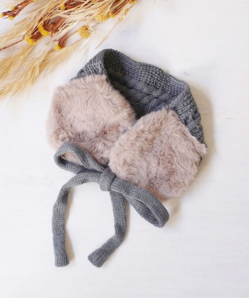 Bambin（ボンバン）の「【 Bambin / ボンバン 】 ケーブル編み ニット イヤーマフ / ファー 付け襟（イヤーマフ・キッズ・ベージュ/ピンク/カーキ/ブラウン/グレー/ブラック・FREE）」の14枚目の写真