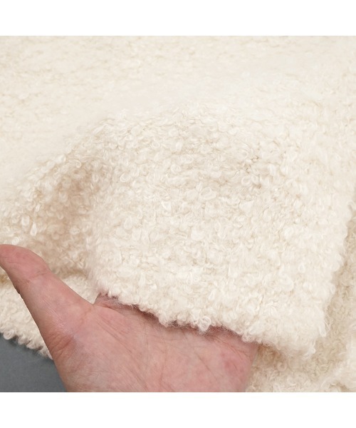 flower(フラワー)の「スウィーティーシープベスト(ベスト・レディース・アイボリー/ベージュ・FREE)」の11枚目の写真