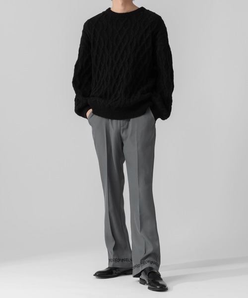 Adoon plain（アドーンプレーン）の「【Adoon plain】刺繍フレアパンツ（スラックス・メンズ・グレー/ブラック・SMALL/MEDIUM/LARGE）」の6枚目の写真
