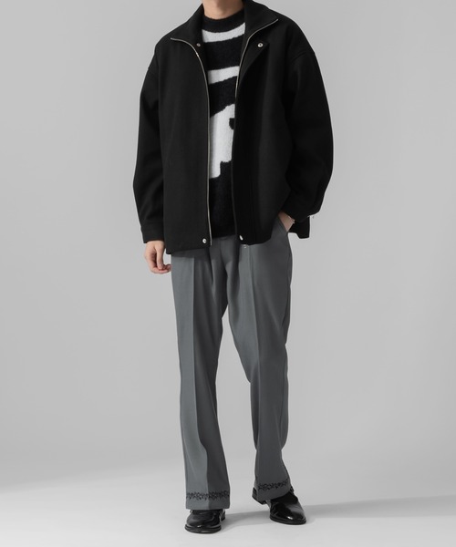 Adoon plain（アドーンプレーン）の「【Adoon plain】刺繍フレアパンツ（スラックス・メンズ・グレー/ブラック・SMALL/MEDIUM/LARGE）」の4枚目の写真