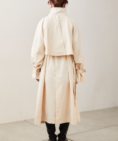Chico（チコ）の「【REVIVAL/WEB限定】スタンドカラーサイドスリットトレンチコート（トレンチコート・レディース・ベージュ/アイボリー・FREE）」の16枚目の写真