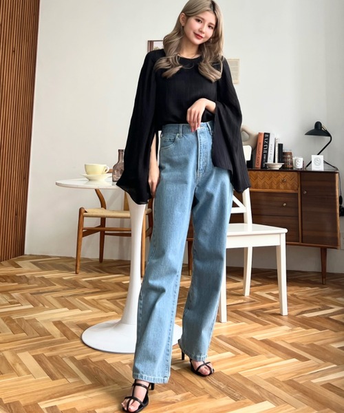 moment+(モーメントプラス)の「シアーランダムプリーツスリットフレアスリーブブラウス(シャツ/ブラウス・レディース・ブラック/グレイッシュベージュ/ピンク/ナチュラル/ブルー・M/L)」の6枚目の写真