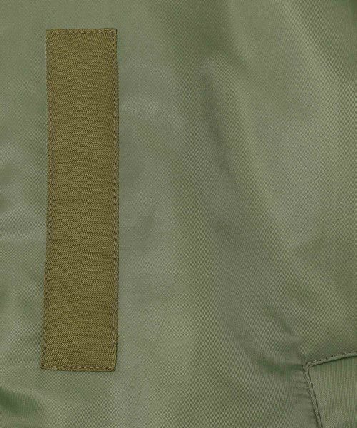 JEANASIS（ジーナシス）の「ショートMA-1ベスト/183035（MA-1・レディース・カーキ/ブラック・FREE）」の11枚目の写真