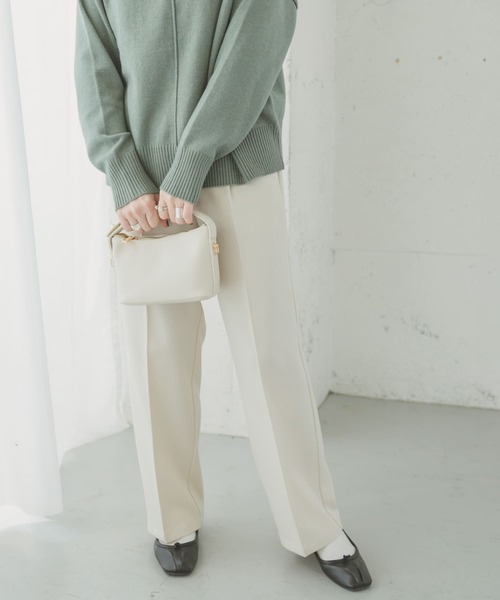 ITEMS URBANRESEARCH（アイテムズ アーバンリサーチ）の「ウォッシャブルストレートパンツ（スラックス・レディース・ブラック/ラベンダー/アイボリー・SMALL/MEDIUM）」の12枚目の写真