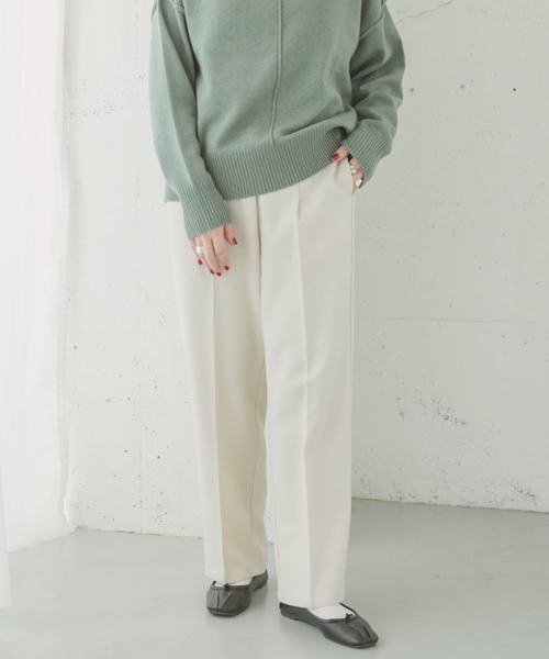 ITEMS URBANRESEARCH（アイテムズ アーバンリサーチ）の「ウォッシャブルストレートパンツ（スラックス・レディース・ブラック/ラベンダー/アイボリー・SMALL/MEDIUM）」の15枚目の写真