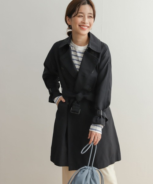 URBAN RESEARCH DOORS（アーバンリサーチドアーズ）の「トレンチコート（トレンチコート・レディース・ベージュ/ネイビー・SMALL/MEDIUM）」の2枚目の写真