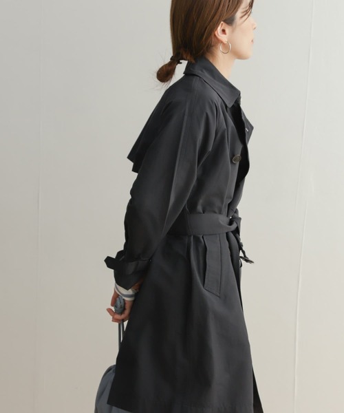 URBAN RESEARCH DOORS（アーバンリサーチドアーズ）の「トレンチコート（トレンチコート・レディース・ベージュ/ネイビー・SMALL/MEDIUM）」の18枚目の写真