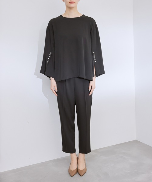 ROPE'（ロペ）の「【洗える】【troisiemechaco（トロワズィエムチャコ）】パール付きフレアセットアップパンツ/セレモニー対応（つなぎ/オールインワン・レディース・ホワイト/ホワイト系その他/ブラック・38）」の10枚目の写真