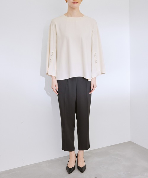 ROPE'（ロペ）の「【洗える】【troisiemechaco（トロワズィエムチャコ）】パール付きフレアセットアップパンツ/セレモニー対応（つなぎ/オールインワン・レディース・ホワイト/ホワイト系その他/ブラック・38）」の11枚目の写真