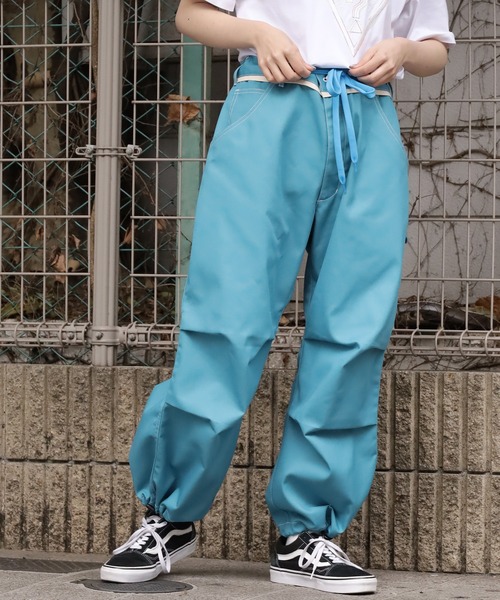 Dickies（ディッキーズ）の「Dickies/ディッキーズ DRAWSTRING WIDE BALOON ドローストリング ワイド バルーン パンツ（チノパンツ・メンズ・パープル/ブラック/ホワイト/イエロー/サックスブルー・XL/L/M）」の12枚目の写真