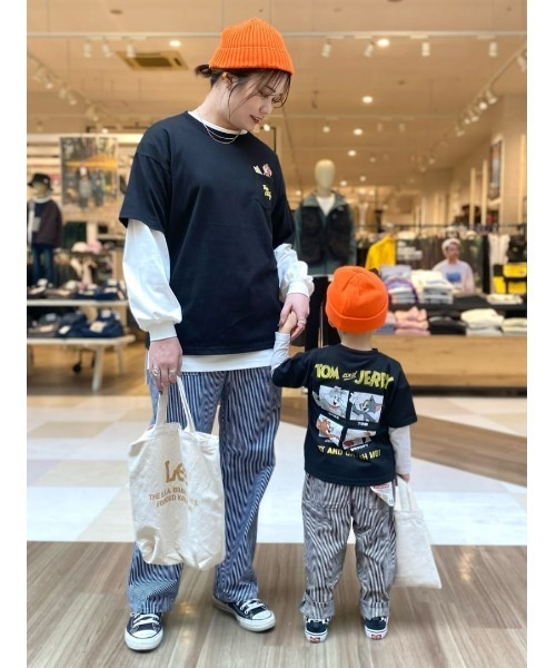 Right-on（ライトオン）の「【TOM and JERRY】プリントTシャツ（Tシャツ/カットソー・キッズ・グレー/ブラック/ホワイト/グリーン/ブルー/オレンジ・105/120/130/140/150）」の18枚目の写真