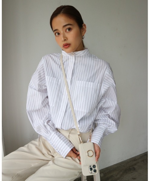 TRUNC（トランクエイティーエイト）の「【iPhone13/13PRO】Shoulder Strap  iPhone Card Case"（スマホケース/カバー・レディース・ブラック/アイボリー/グレイッシュベージュ・FREE）」の14枚目の写真