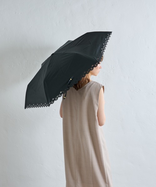 COLONY 2139（コロニートゥーワンスリーナイン）の「UVプチフラワーヒートカット折りたたみ傘（折りたたみ傘・レディース・ベージュ/ブラック・FREE）」の19枚目の写真