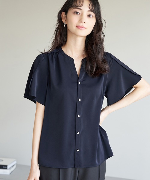 白からの解放！多機能ブラウス/チューリップスリーブブラウス