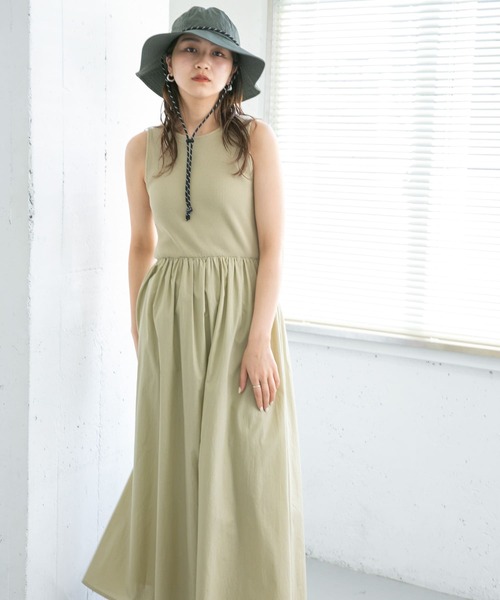 KBF(ケイビーエフ)の「2WAYリブタンクギャザーワンピース(ワンピース・レディース・ブラック/ブラウン/ベージュ・ONE)」の14枚目の写真