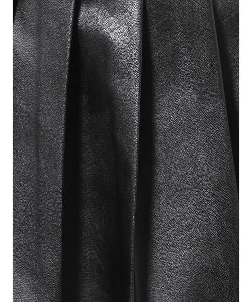 GYDA（ジェイダ）の「フェイクレザープリーツスカートライクショートパンツ（スカート・レディース・ブラック・SMALL/MEDIUM）」の14枚目の写真