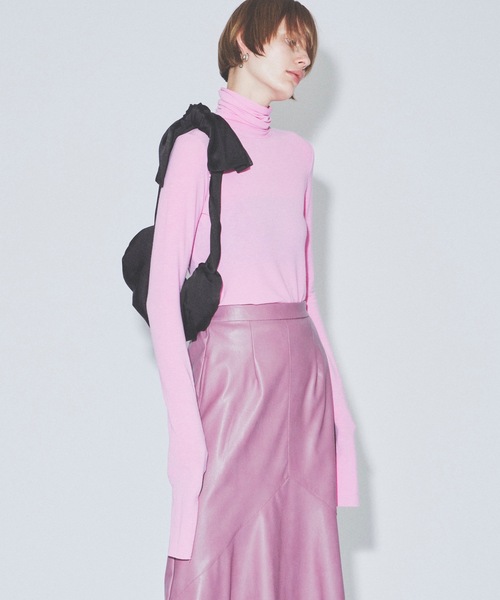 yae（ヤエ）の「Super long sleeve inner top/スーパーロングスリーブインナートップス（Tシャツ/カットソー・レディース・ブラック/ホワイト/ピンク/ライトブルー・FREE）」の17枚目の写真