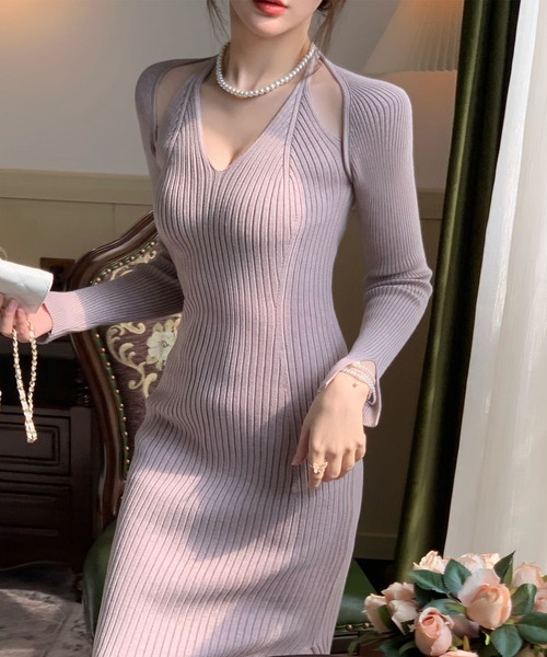 Jasmine Grandiflorum(ジャスミングランディフローラム)の「【Jasmine】アンサンブル風ニットロングワンピース(ワンピース・レディース・キャメル/レッド/ベージュ/パープル/ブラック/グレー・FREE)」の4枚目の写真