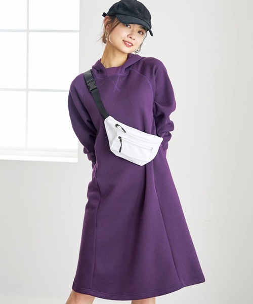 BELLUNA PLUS(ベルーナ)の「リブ使いパーカーワンピース(ワンピース・レディース・チャコール/モカ/パープル・LARGE/MEDIUM/X-LARGE)」の8枚目の写真