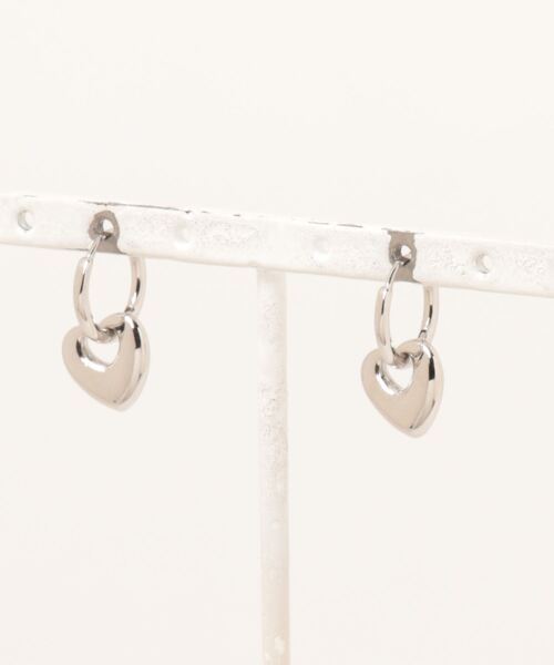 kutir（クティール）の「kutirlune／【2WAY】ハートフープピアス（ピアス（両耳用）・レディース・ゴールド/シルバー・FREE）」の3枚目の写真