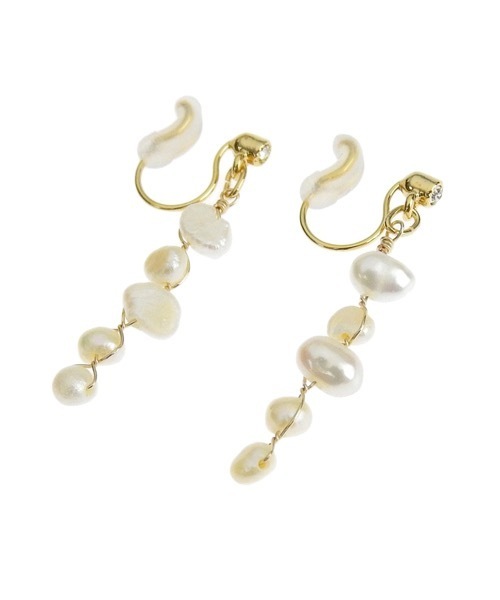 itam（アイタム）の「【itam】アイタム/ 5連淡水パールノンホールピアス/金属アレルギー対応（イヤリング・レディース・ゴールド・FREE）」の7枚目の写真