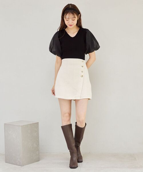 MAJESTIC LEGON(マジェスティックレゴン)の「前後2wayバルーンスリーブニット(ニット/セーター・レディース・アイボリー/ブラック/モカ・MEDIUM)」の5枚目の写真
