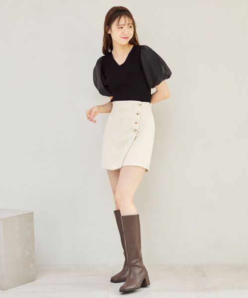 MAJESTIC LEGON(マジェスティックレゴン)の「前後2wayバルーンスリーブニット(ニット/セーター・レディース・アイボリー/ブラック/モカ・MEDIUM)」の6枚目の写真