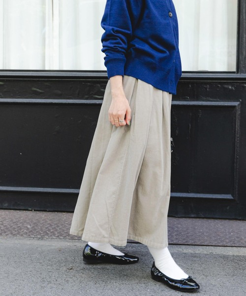 FORK&SPOON（フォークアンドスプーン）の「『洗濯可』FORK&SPOON　コーデュロイスカート（スカート・レディース・カーキ/チャコールグレー/ライトベージュ・2/1）」の7枚目の写真