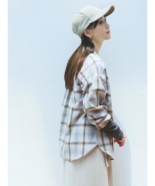 Samansa Mos2 blue（サマンサモスモスブルー）の「オンブレチェックシャツ（シャツ/ブラウス・レディース・ネイビー/ブラック/オフホワイト・F）」の5枚目の写真