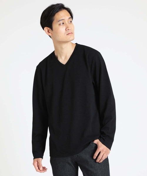 MK MICHEL KLEIN HOMME (エムケーミッシェルクランオム)の「ナシジ Vネックロングスリーブ(Tシャツ/カットソー・メンズ・ブラック/ホワイト・48/46)」の1枚目の写真