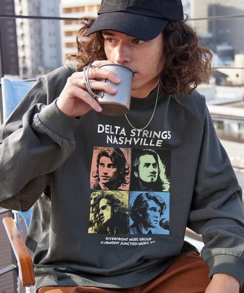 BARK MANHATTAN（バークマンハッタン）の「ヴィンテージライクロックデザイン オーバーサイズラグラン長袖Tシャツ（Tシャツ/カットソー・レディース・チャコール/アッシュグレー/ブラック系/ネイビー系1/グレー系1/アッシュブラウン/ブラック系1/グレー系2/グレー系3/オフホワイト・L/M）」の11枚目の写真