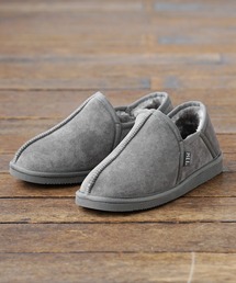 MinoriTY（マイノリティ）の「【MEI】”履く毛布”もこもこ裏起毛ムートンシューズ スリッパ サンダル メンズ ウィメンズ【MinoriTY】（サンダル）」