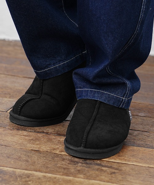 MinoriTY(マイノリティ)の「【MEI】”履く毛布”もこもこ裏起毛ムートンシューズ スリッパ サンダル メンズ ウィメンズ【MinoriTY】(サンダル・メンズ・ブラック/キャメル/グレー・S/M/L)」の16枚目の写真