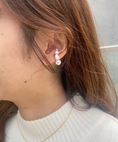 flower(フラワー)の「フローイングパールイヤーカフ(イヤーカフ・レディース・シルバー/ゴールド・FREE)」の6枚目の写真