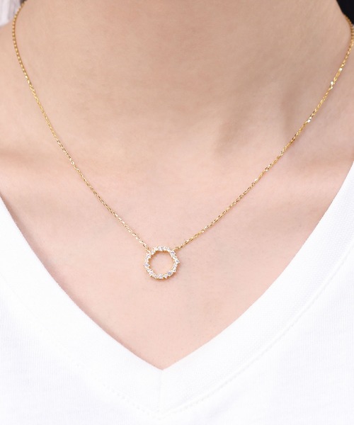 ESTELLE（エステール）の「シルバー キュービックジルコニア ネックレス ESTELLE/エステール（ネックレス・レディース・イエロー・40cm）」の7枚目の写真