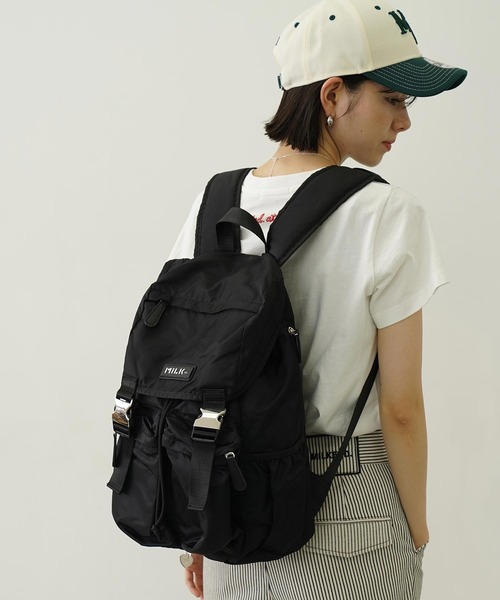 MILKFED.（ミルクフェド）の「【18.8L】LOGO PLATE BACKPACK 【PC収納可・A4サイズ】（バックパック/リュック・レディース・ライトブルー/オリーブ/ブラック・ONE SIZE）」の18枚目の写真