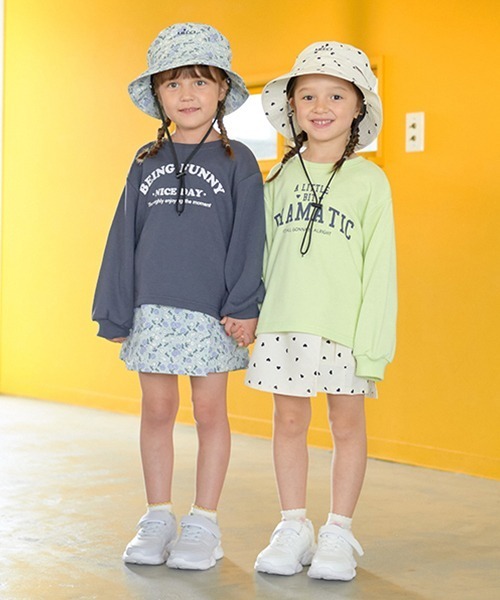 Lycee mine（リセマイン）の「アソートカレッジロゴプリントトレーナー（スウェット・キッズ・ミント/サックスブルー/ネイビー/ベージュ/ラベンダー/ピンク/オートミール/レモンイエロー・140cm/130cm/100cm/110cm/150cm/120cm）」の12枚目の写真