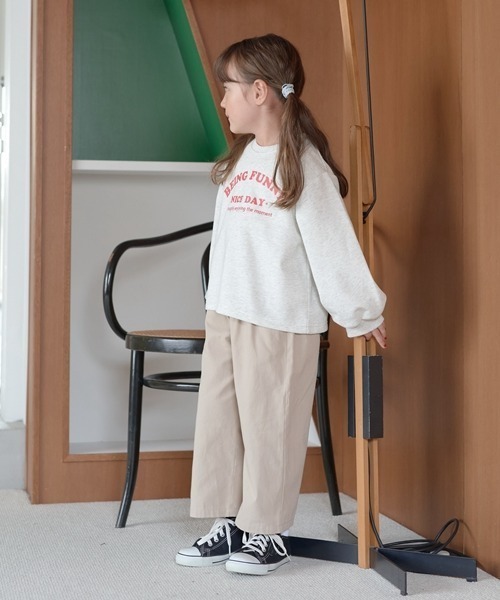 Lycee mine（リセマイン）の「アソートカレッジロゴプリントトレーナー（スウェット・キッズ・ミント/サックスブルー/ネイビー/ベージュ/ラベンダー/ピンク/オートミール/レモンイエロー・140cm/130cm/100cm/110cm/150cm/120cm）」の17枚目の写真