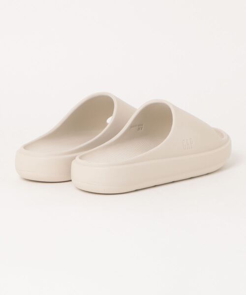 GAP(ギャップ)の「【GAP】 EVAサンダル(サンダル・メンズ・アイボリー/ブラック/カーキ・28.0cm/27.0cm/26.0cm)」の4枚目の写真