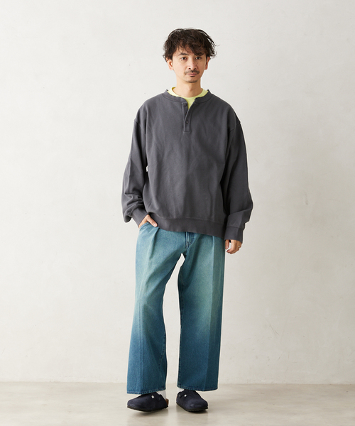 JOURNAL STANDARD relume（ジャーナルスタンダード　レリューム）の「CALIFORNIA UPCYCLE ヘンリーネックスウェット（スウェット・メンズ・ブラック系その他/ライトグレー/ダークブルー・MEDIUM/LARGE）」の6枚目の写真