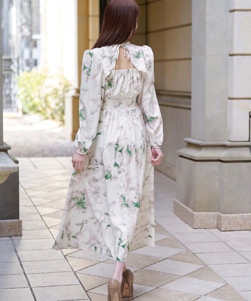 emiriawiz（エミリアウィズ）の「Motif en marbre shirring one-piece
