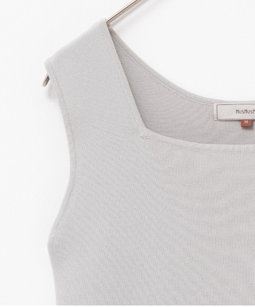 HusHusH(ハッシュアッシュ)の「HusHusH ハッシュアッシュ スクエアニットタンクトップ(タンクトップ・レディース・ライトグレー系/ブラック・L/M/S)」の11枚目の写真