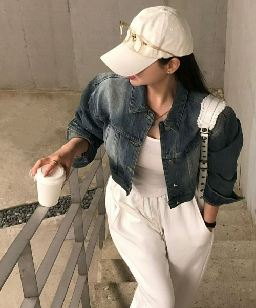 BEIDELLI（ベイデリー）の「[BELLIDE MADE] ニュートロオーバーフィットデニムクロップドジャケット（デニムジャケット・レディース・ブルー・FREE）」の6枚目の写真