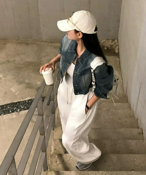 BEIDELLI（ベイデリー）の「[BELLIDE MADE] ニュートロオーバーフィットデニムクロップドジャケット（デニムジャケット・レディース・ブルー・FREE）」の7枚目の写真